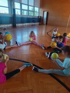 BASKETBAL