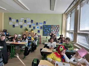 25. 2. Den karnevalových kostýmů 